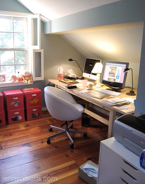Small attic office conversion