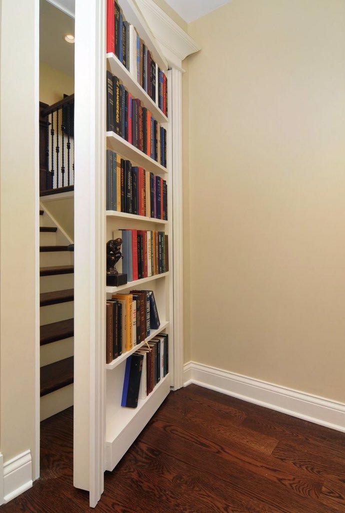 Door shelving unit