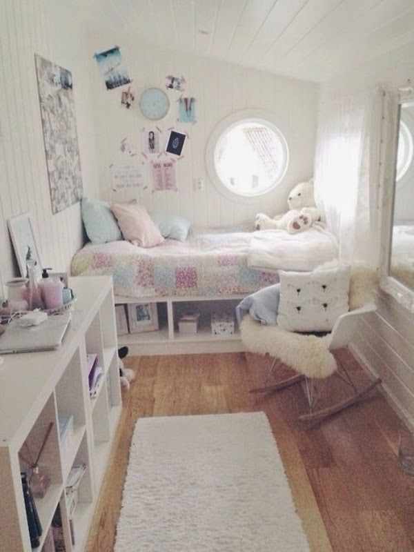 Light girls bedroom ideas